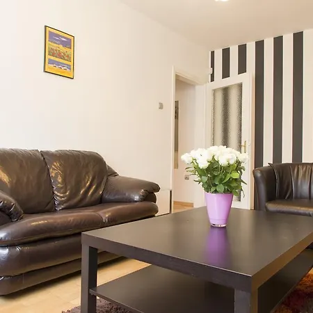 Vitoshka Vip Apartment Sofia